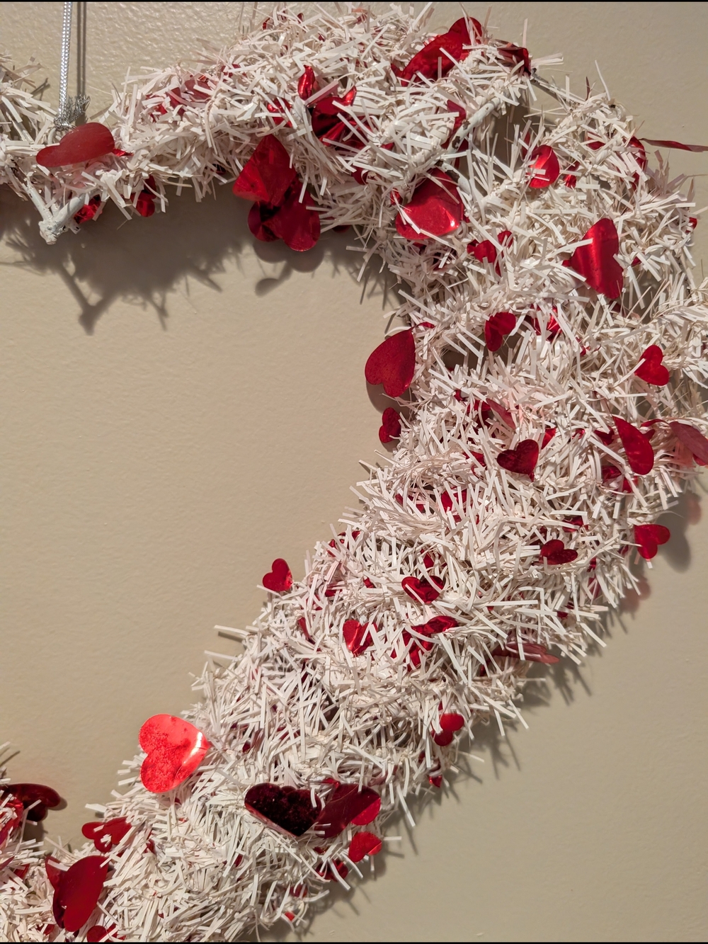 White and Red Heart Holiday Wreath - Home Holiday - Picture 3 of 10